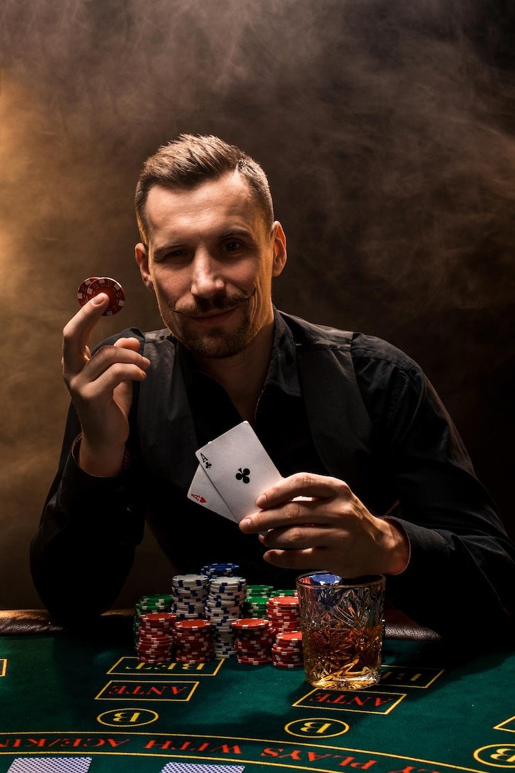 Tampilan permainan live casino dalam aplikasi garasislot dengan dealer profesional dan chat interaktif